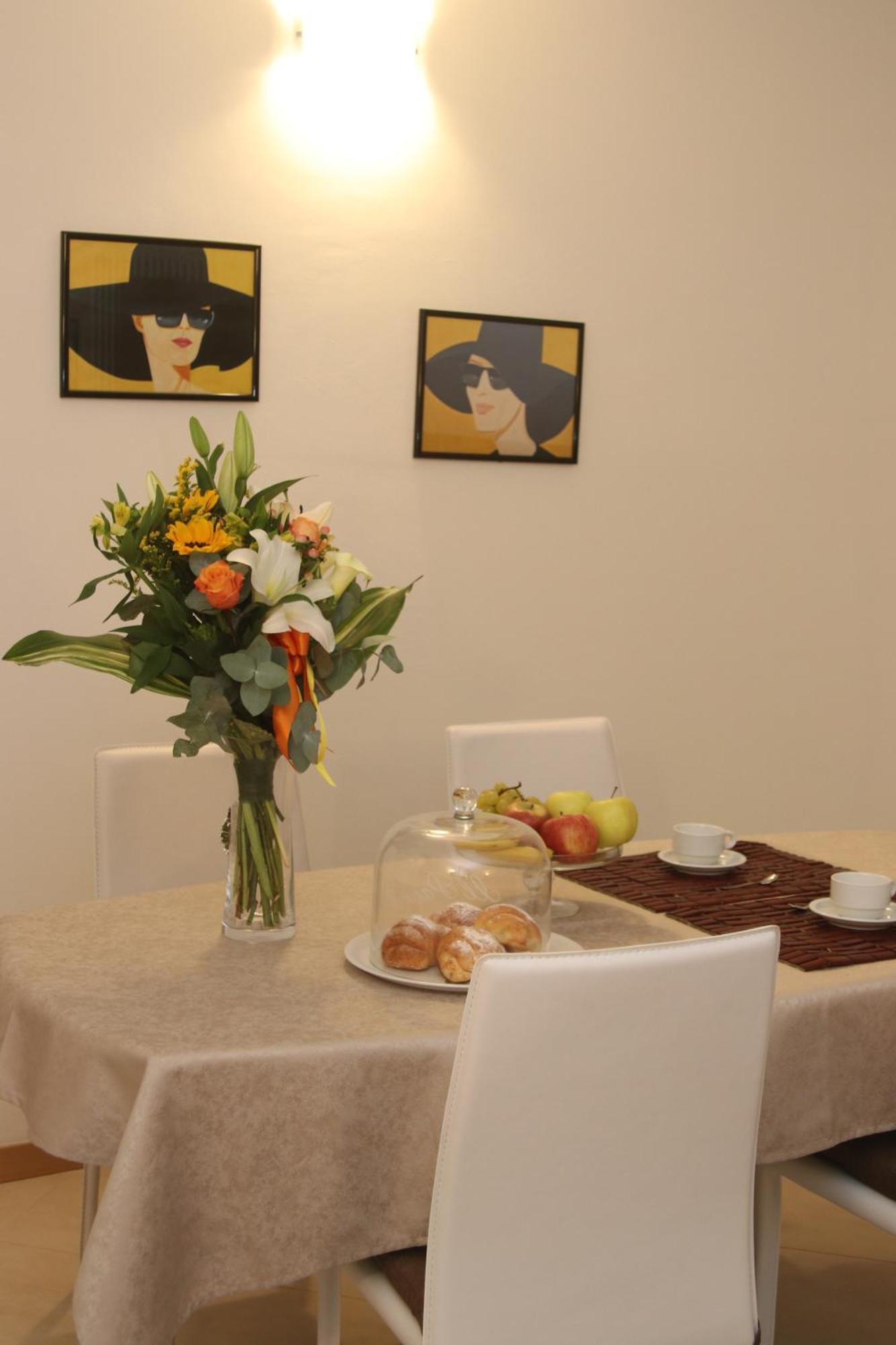 Dimoraviapiadue Apartment Savona Exterior photo